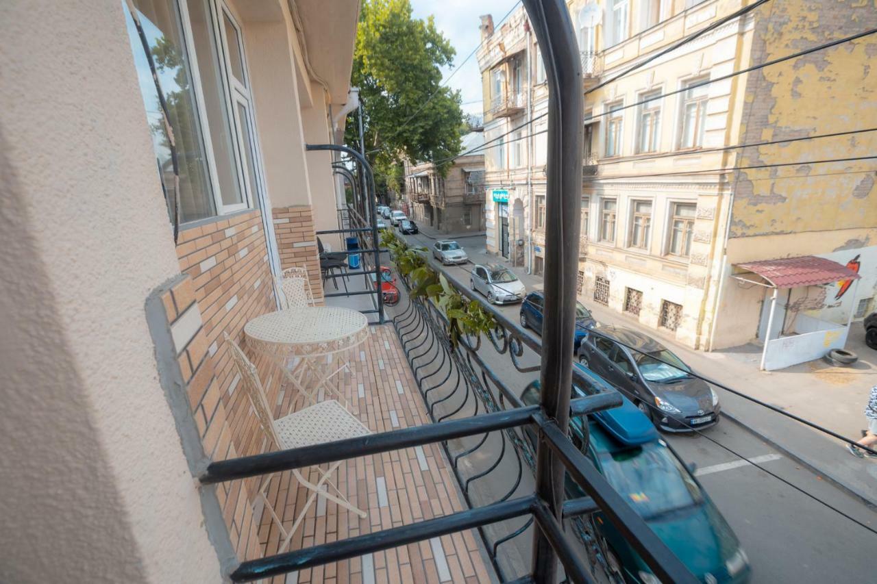 Wine Hostel Tbilisi Exterior foto